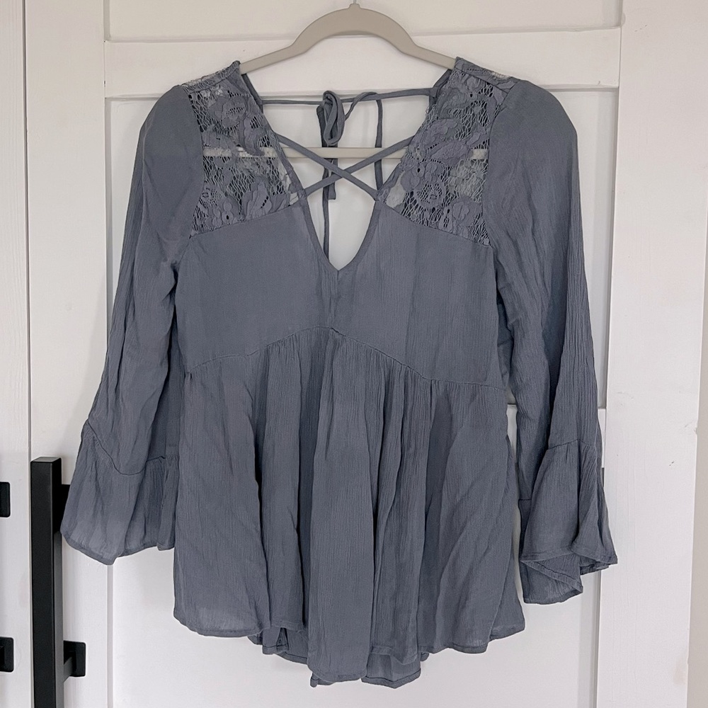 AEO flowy top with long sleeves